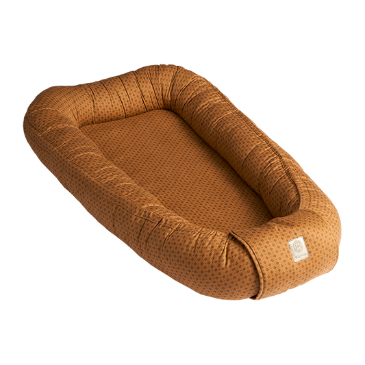 Baby nest, Indiska Diamanter, brun